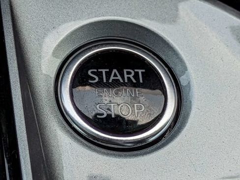 Used 2023 Nissan Altima 2.5 SV FWD image 28