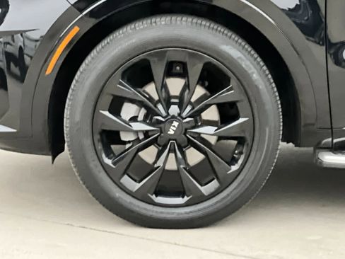 Used 2021 Kia Sorento SX image 28