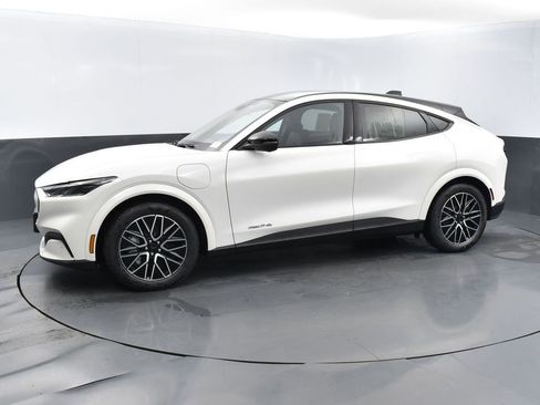 New 2025 Ford Mustang Mach-E Premium image 5