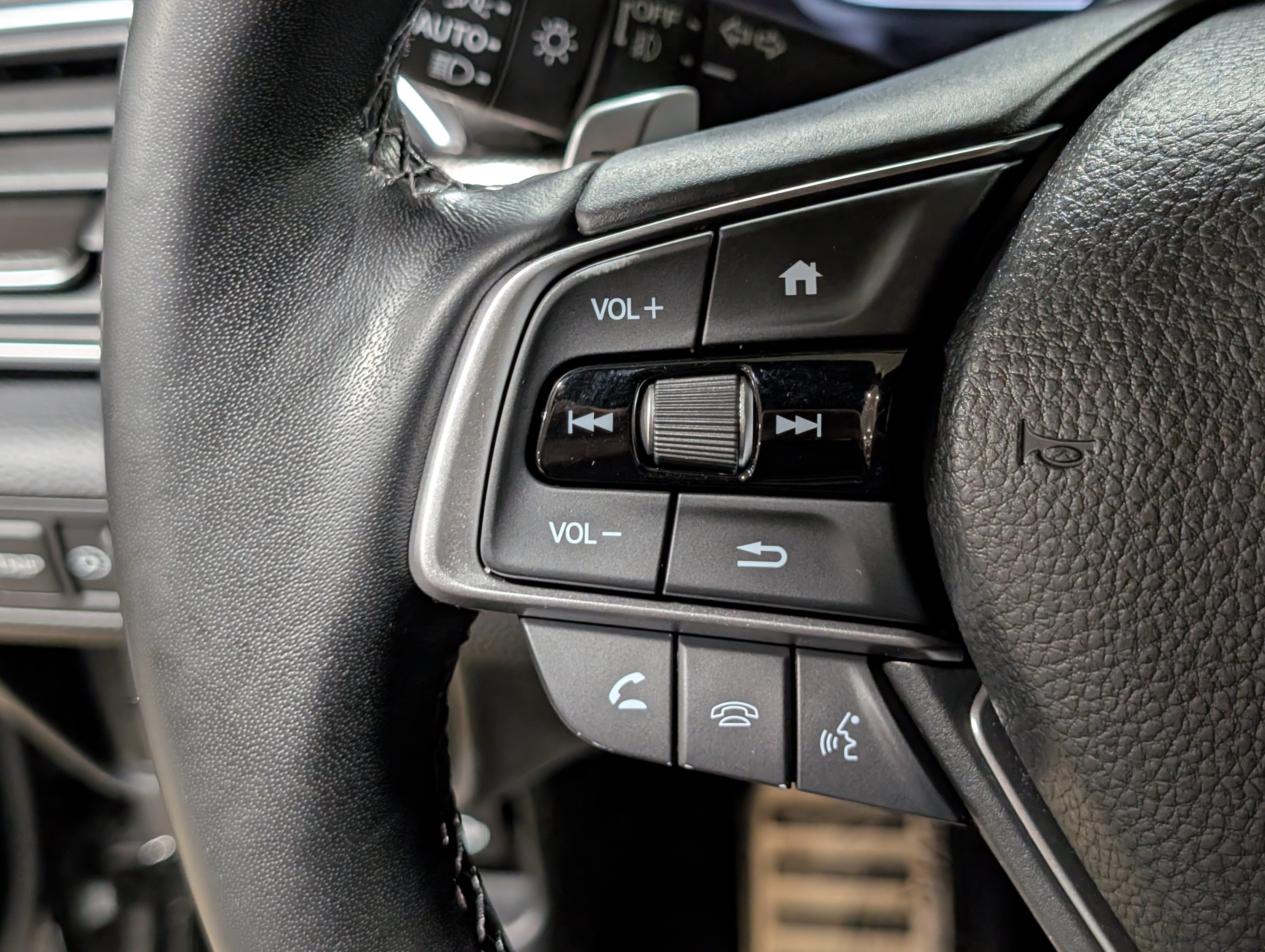 Used 2020 Honda Accord Sport image 21