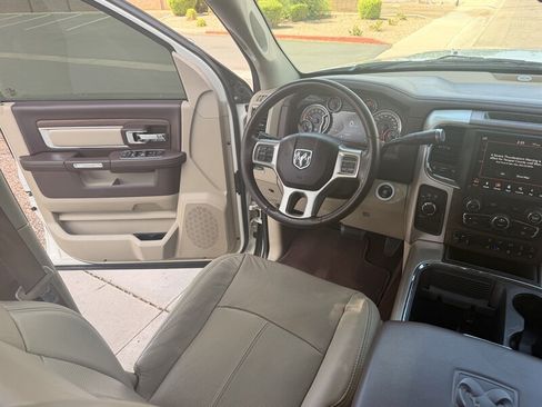 Used 2018 RAM 2500 Laramie AWD/4WD image 23