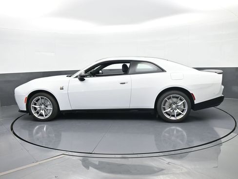 New 2026 Dodge Charger Scat Pack w/ Wheel & Tire Package image 3