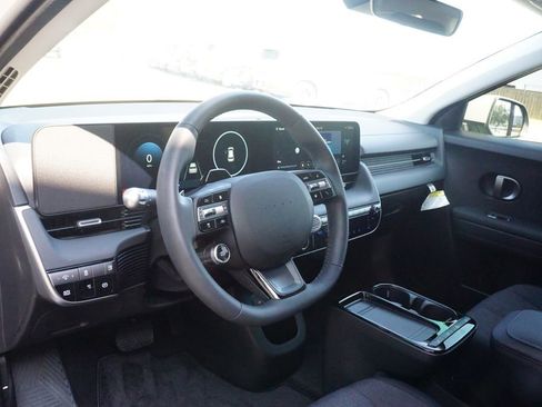 New 2026 Hyundai Ioniq 5 SE image 21