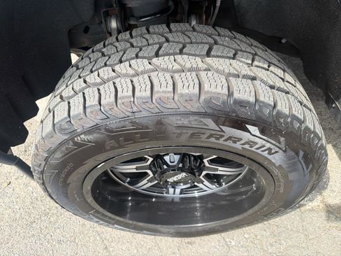 Used 2014 GMC Sierra 1500 SLT w/ All-Terrain Package image 12