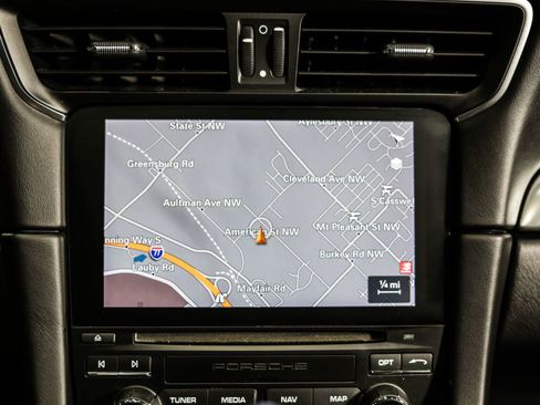 Used 2019 Porsche 911 Targa 4S image 41