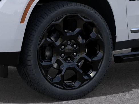 New 2026 GMC Yukon Denali AWD/4WD image 9