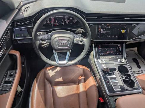 Used 2022 Audi Q8 Premium Plus AWD/4WD image 15