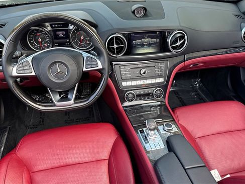 Used 2020 Mercedes-Benz SL 550 SL 550 image 4