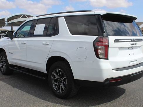 Used 2024 Chevrolet Tahoe Z71 w/ Luxury Package AWD/4WD image 8