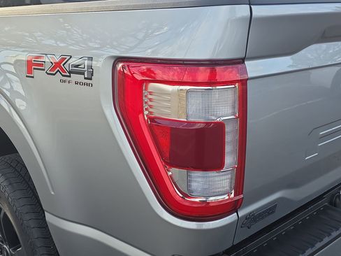 Used 2023 Ford F150 Lariat image 31