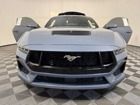 Used 2024 Ford Mustang GT RWD image 4