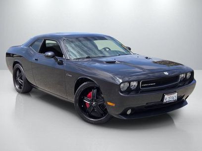 Used 2010 Dodge Challenger SE
