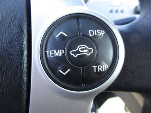 Used 2013 Toyota Prius Three image 22