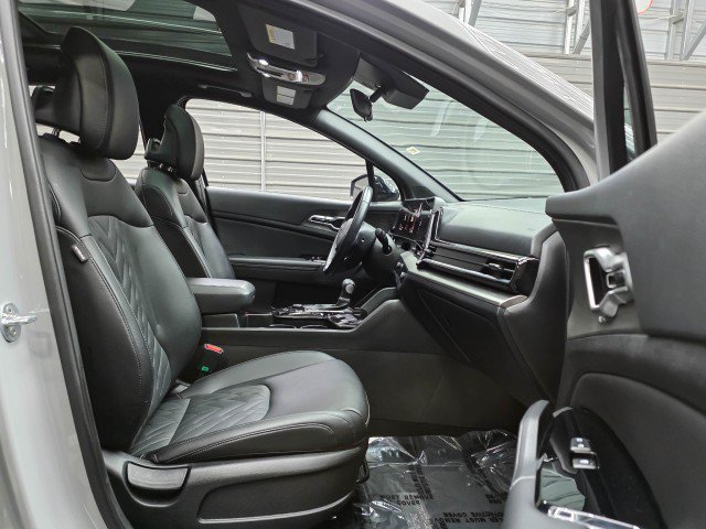 Used 2023 Kia Sportage X-Line w/ X-Line Premium Package AWD/4WD image 15