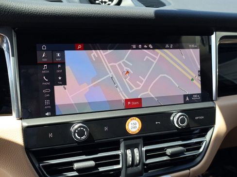 New 2026 Porsche Macan S AWD/4WD image 18