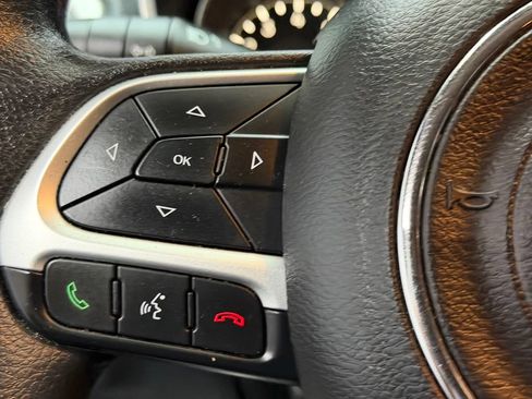 Used 2018 Jeep Compass Sport FWD image 29