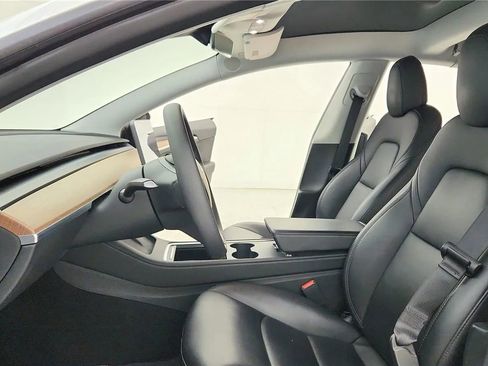 Used 2021 Tesla Model 3 Long Range image 25