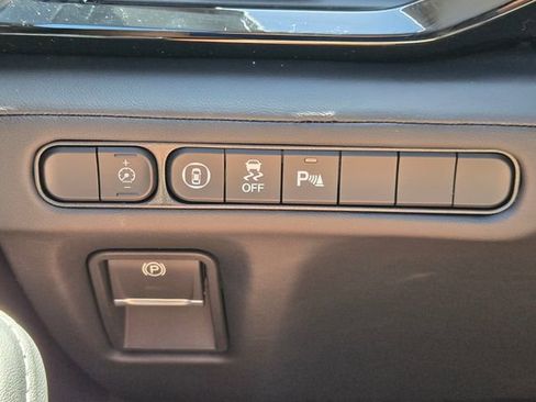 Certified 2023 Acura MDX FWD w/ Technology Package image 27