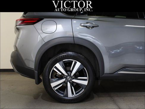 Used 2021 Nissan Rogue SL w/ Premium Package AWD/4WD image 12