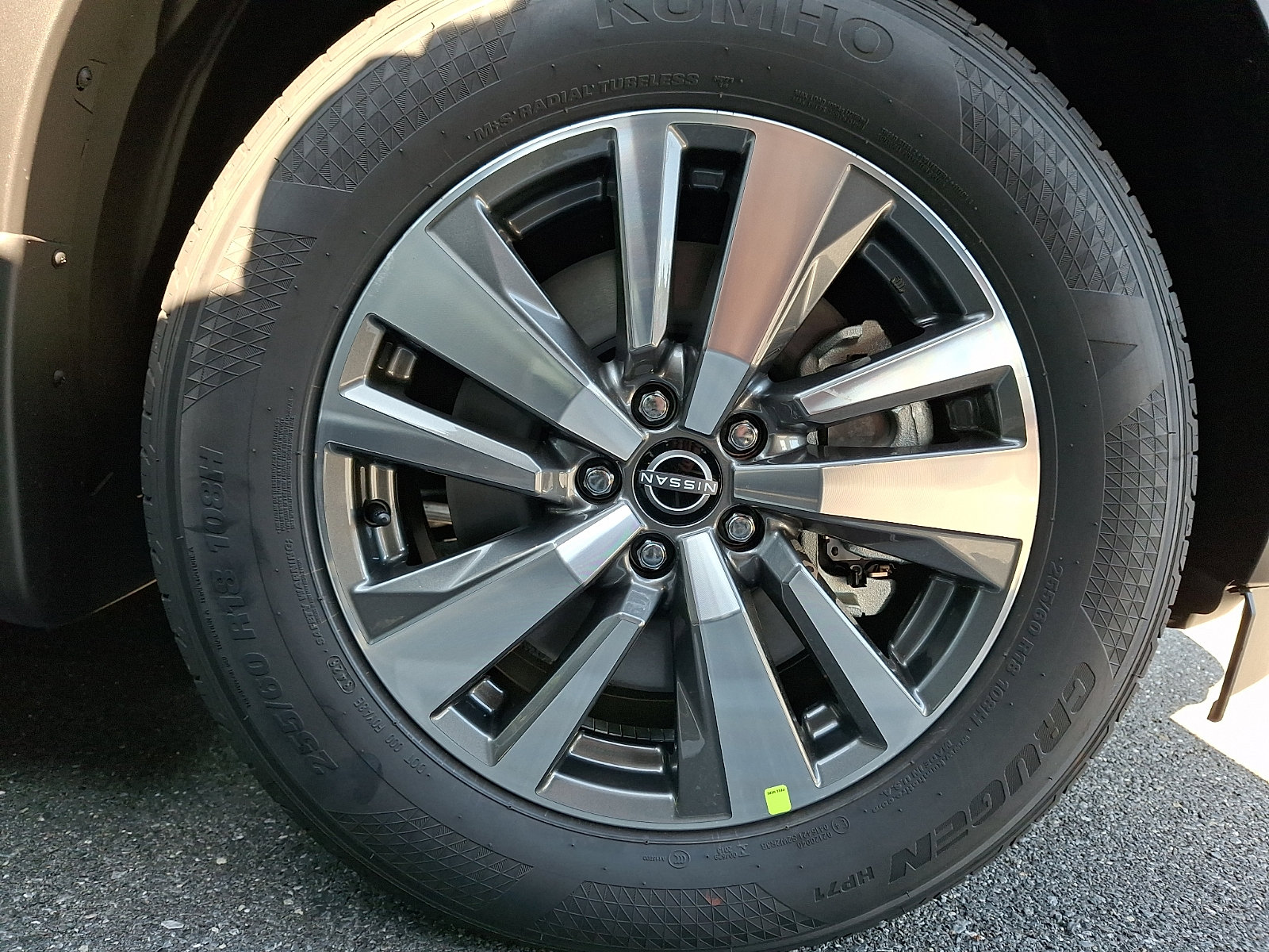 New 2026 Nissan Pathfinder SL AWD/4WD image 4