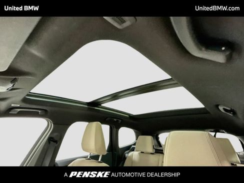 Used 2023 BMW X1 xDrive28i w/ Premium Package AWD/4WD image 12