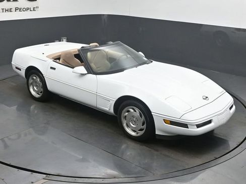 Used 1996 Chevrolet Corvette Convertible image 44