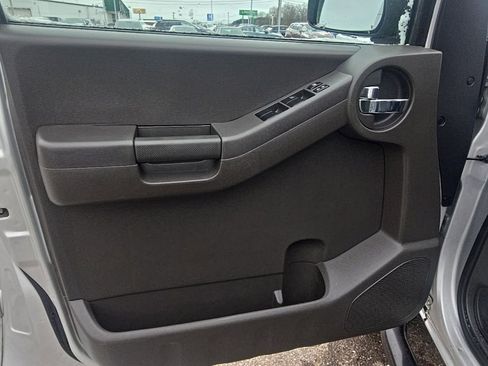 Used 2014 Nissan Xterra PRO-4X w/ Pro-4x Leather Package image 11