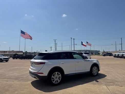 Used 2020 Lincoln Corsair FWD image 24