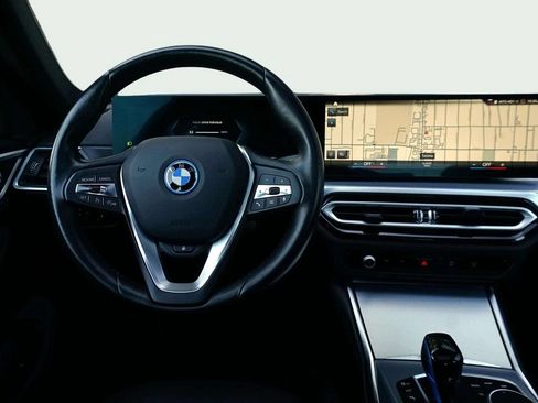 Used 2023 BMW i4 eDrive35 w/ Premium Package RWD image 27