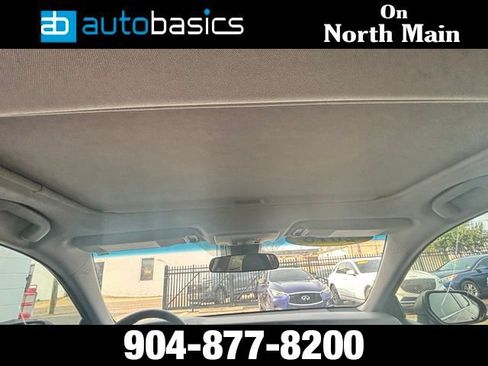 Used 2018 Toyota Camry SE w/ Moonroof Package FWD image 22