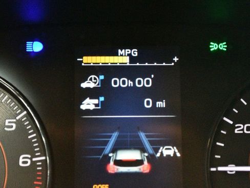 Used 2019 Subaru Crosstrek 2.0i Premium w/ Eyesight System AWD/4WD image 42