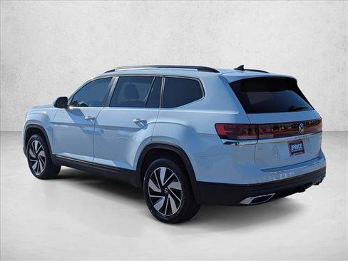 Used 2024 Volkswagen Atlas SE FWD image 7