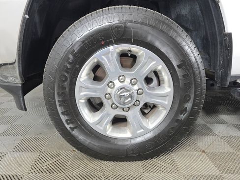 Certified 2026 RAM 2500 Big Horn AWD/4WD image 11