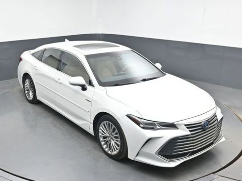 Used 2020 Toyota Avalon Limited w/ Advanced Safety Package image 13