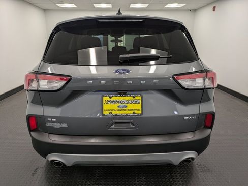 Certified 2022 Ford Escape SE image 5