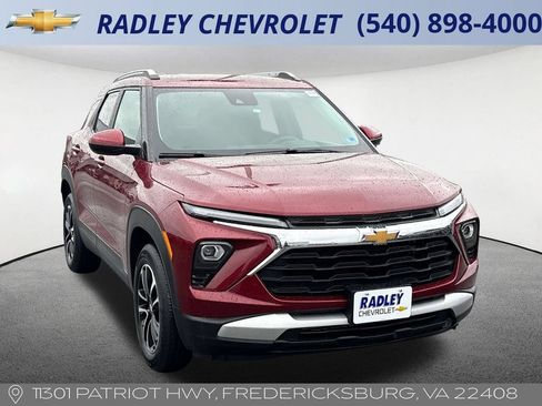 Certified 2025 Chevrolet TrailBlazer LT w/ Driver Confidence Package AWD/4WD image 21