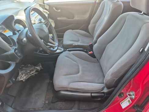 Used 2011 Honda Fit image 11