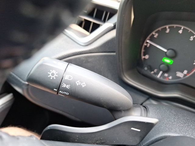 Used 2023 Toyota Corolla Cross AWD Hybrid image 23