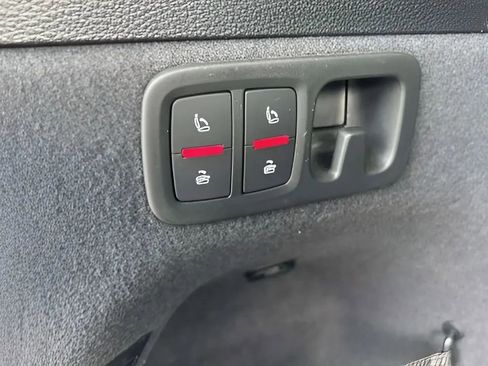 Used 2019 Audi Q7 3.0T Premium Plus image 28