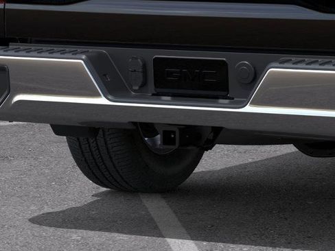 New 2026 GMC Sierra 1500 SLE RWD image 14