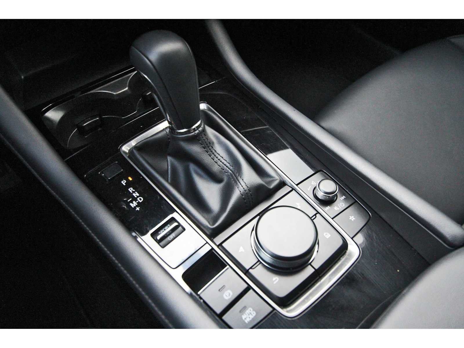 Used 2024 MAZDA MAZDA3 s FWD image 25
