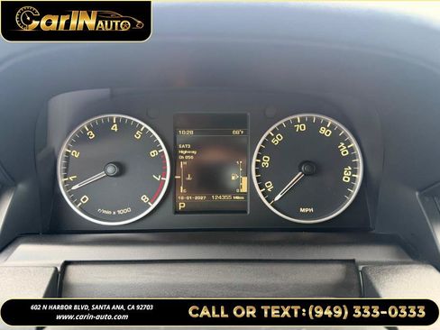 Used 2013 Land Rover LR4 HSE AWD/4WD image 24