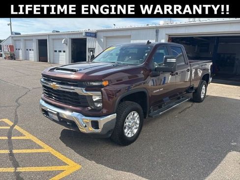 Certified 2024 Chevrolet Silverado 3500 LT AWD/4WD image 4