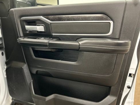 Used 2024 RAM 2500 Big Horn image 21