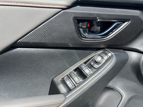 Certified 2025 Subaru Crosstrek 2.5i Limited w/ Crosstrek Mirror Package AWD/4WD image 14