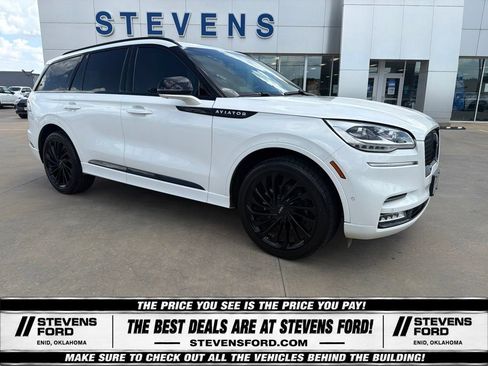 Used 2024 Lincoln Aviator Black Label w/ Jet Package AWD/4WD image 3