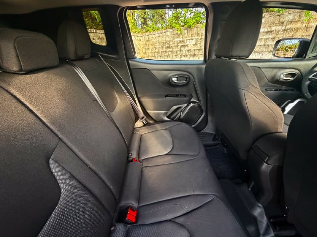 Used 2020 Jeep Renegade Sport FWD image 39