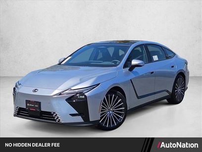 New 2026 Lexus ES 350e