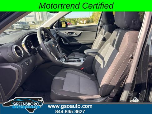 Used 2024 Chevrolet Blazer LT w/ Convenience Package FWD image 11