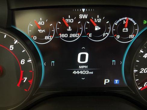 Used 2017 Chevrolet Camaro SS image 17